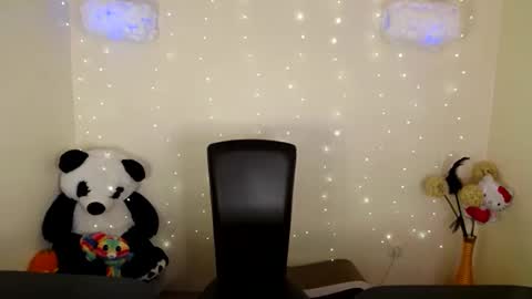 Snapshot of mike_severi chatting on 8, 2, 2025 Mike online show from 8, 2, 2025