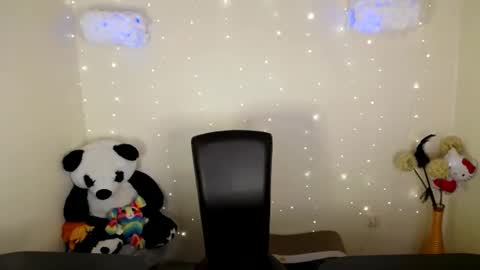 Snapshot of mike_severi chatting on 12, 2, 2025 Mike online show from 12, 2, 2025