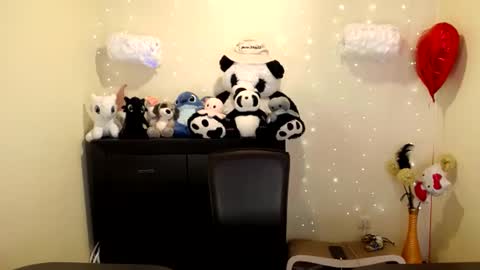 Snapshot of mike_severi chatting on 22, 2, 2025 Mike online show from 22, 2, 2025