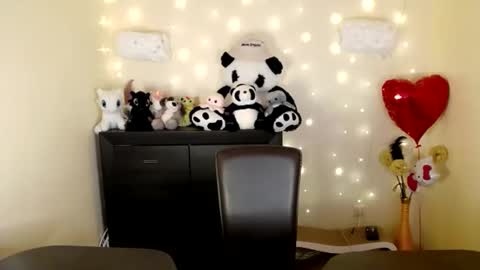 Snapshot of mike_severi chatting on 26, 2, 2025 Mike online show from 26, 2, 2025