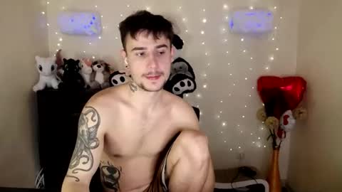 Snapshot of mike_severi chatting on 5, 3, 2025 Mike online show from 5, 3, 2025