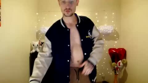 Snapshot of mike_severi chatting on 5, 3, 2025 Mike online show from 5, 3, 2025