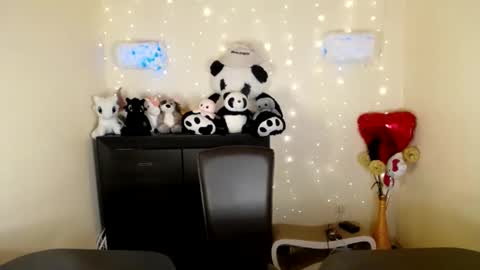 Snapshot of mike_severi chatting on 6, 3, 2025 Mike online show from 6, 3, 2025