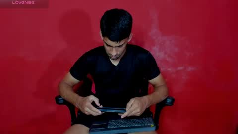 mike_shelby21 online show from 3, 5, 2026