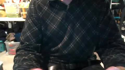 Snapshot of mikeb3200 chatting on 2, 12, 2024 mikeb3200 online show from 2, 12, 2024