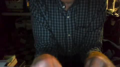 Snapshot of mikeb3200 chatting on 26, 2, 2025 mikeb3200 online show from 26, 2, 2025