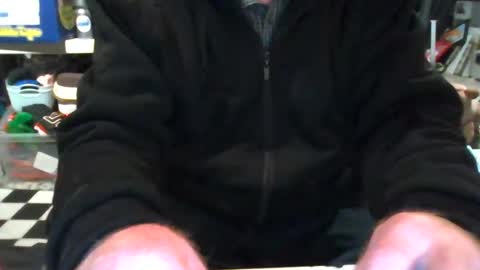 Snapshot of mikeb3200 chatting on 28, 2, 2025 mikeb3200 online show from 28, 2, 2025