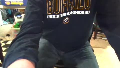 Snapshot of mikeb3200 chatting on 12, 3, 2025 mikeb3200 online show from 12, 3, 2025