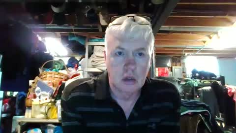 Snapshot of mikeb3200 chatting on 12, 9, 2025 mikeb3200 online show from 12, 9, 2025