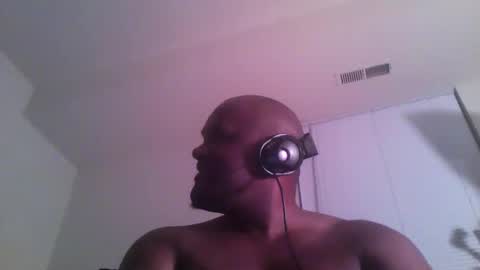 Snapshot of mikebbc123 chatting on 2, 1, 2025 mikebbc123 online show from 2, 1, 2025