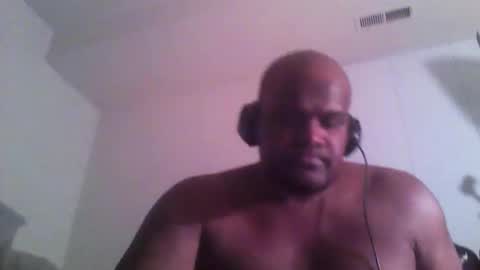 Snapshot of mikebbc123 chatting on 15, 1, 2025 mikebbc123 online show from 15, 1, 2025