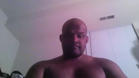 Snapshot of mikebbc123 chatting on 26, 2, 2025 mikebbc123 online show from 26, 2, 2025