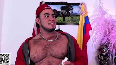 Snapshot of mikeblake_ chatting on 28, 2, 2025 mikeblake_ online show from 28, 2, 2025