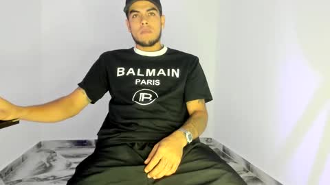 mikee_scooth online show from 28, 11, 2025