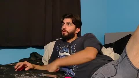 mikehawk1589 online show from 10, 12, 2024