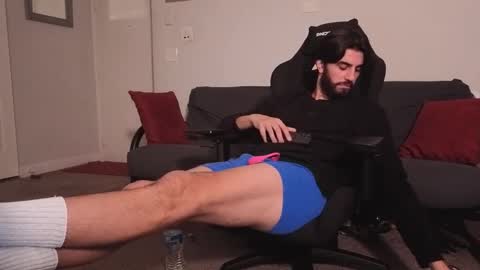 mikehawk1589 online show from 6, 3, 2026