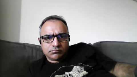 mikej143 online show from 9, 6, 2026
