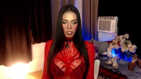 Mistress MikeyAlawi online show from 17, 12, 2025