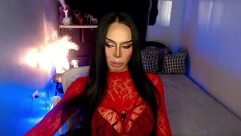 Mistress MikeyAlawi online show from 18, 5, 2026