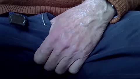 Snapshot of mikeybed chatting on 10, 2, 2025 mikeybed online show from 10, 2, 2025