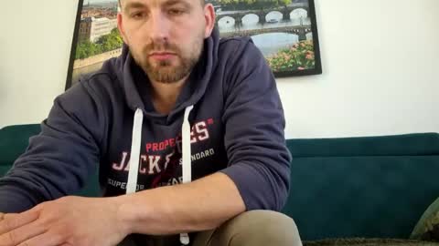 mikhael767676 online show from 28, 4, 2026