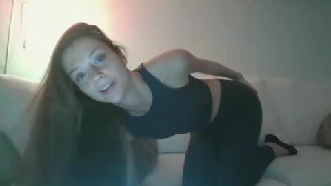 Maaike online show from 20, 1, 2025