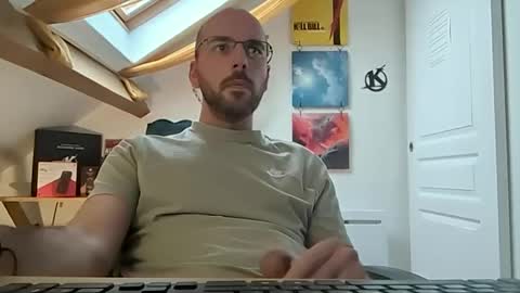 mikmik91 online show from 17, 1, 2025