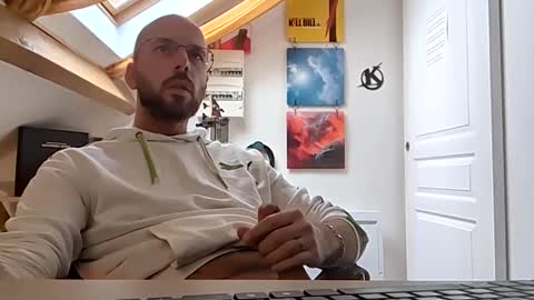 mikmik91 online show from 12, 3, 2025