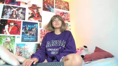   miku katsuragi  online show from 26, 1, 2025