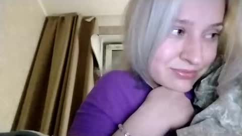 Mila 420 online show from 8, 4, 2026