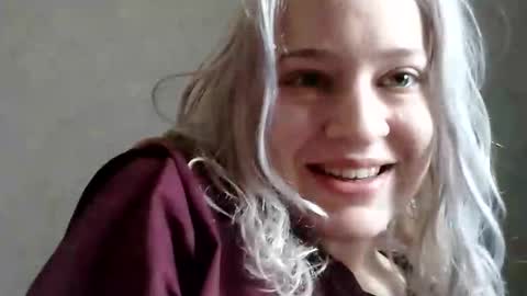 Mila 420 online show from 25, 4, 2026