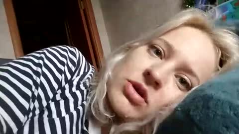 Mila 420 online show from 28, 4, 2026