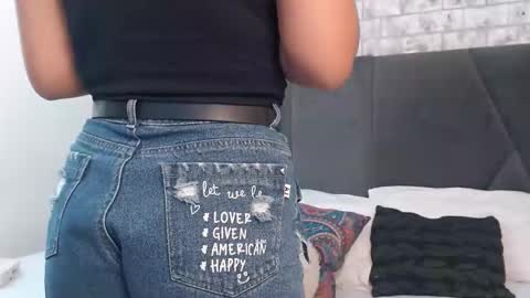 mila_adamss online show from 17, 10, 2025