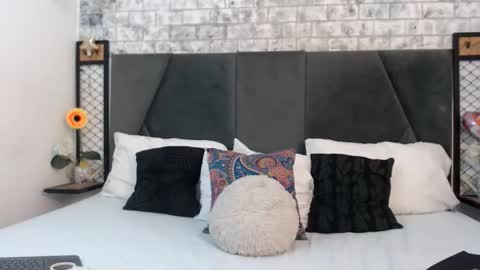 mila_adamss online show from 1, 11, 2025