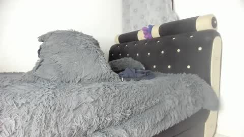 Snapshot of mila_dash chatting on 12, 2, 2025 Mila Dash online show from 12, 2, 2025