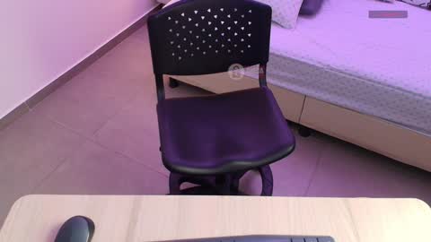 Milena  online show from 22, 1, 2025