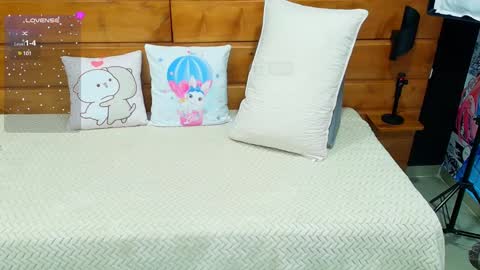 Milena  online show from 23, 2, 2025