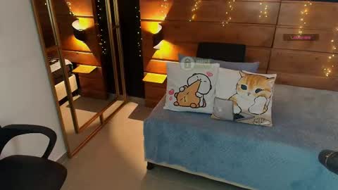 Milena  online show from 25, 9, 2025