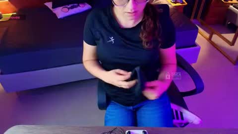 Milena  online show from 12, 7, 2026