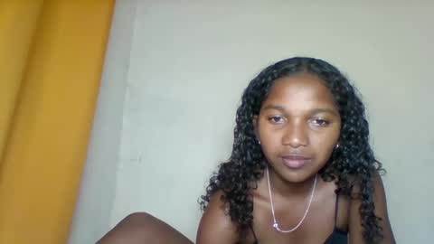 mila_lunah online show from 7, 4, 2026