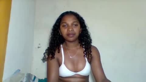 mila_lunah online show from 30, 4, 2026