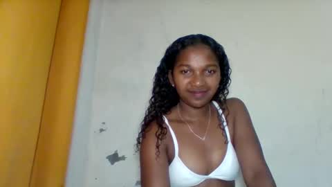 mila_lunah online show from 2, 5, 2026