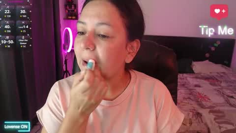 mila_phoenix online show from 11, 11, 2025