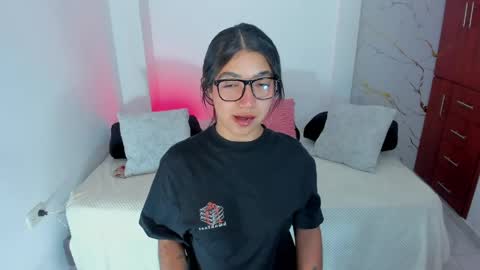 martina online show from 4, 5, 2026