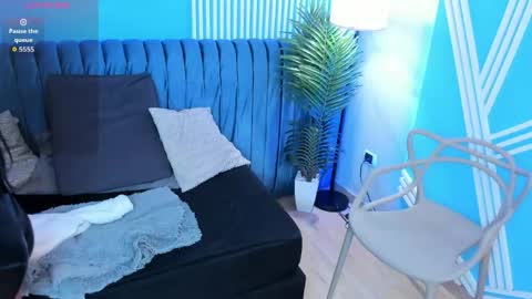 Mila and samy online show from 3, 5, 2026