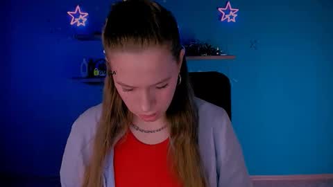 Snapshot of mila_sun__ chatting on 5, 3, 2026 mila_sun__ online show from 5, 3, 2026