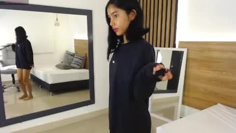 milaa_star online show from 29, 4, 2026