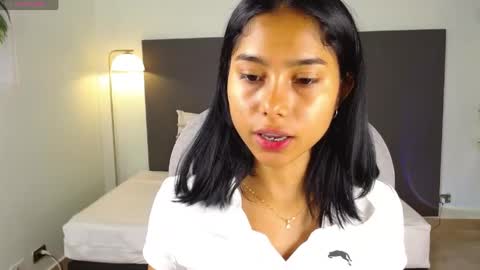 milaa_star online show from 8, 5, 2026