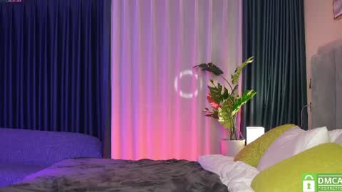 Snapshot of milabunny_ chatting on 28, 7, 2026 Mila and u can call me sweet bunny online show from 28, 7, 2026