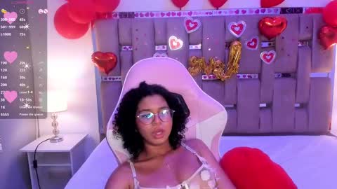 Milenna online show from 16, 2, 2025